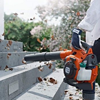 most-powerful-handheld-leaf-blower